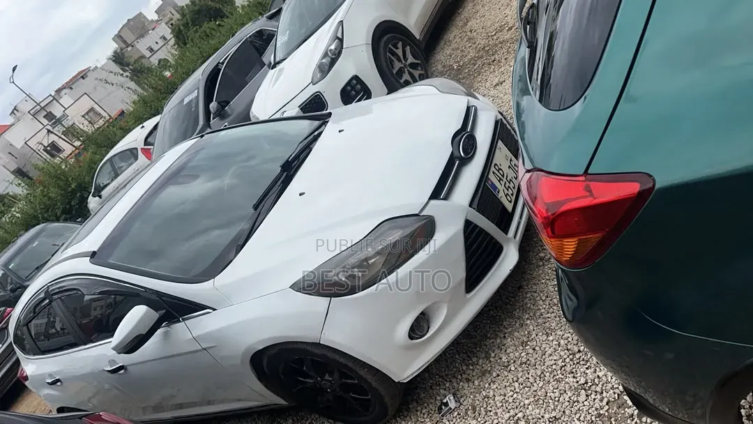 Ford Focus 2014 Blanc