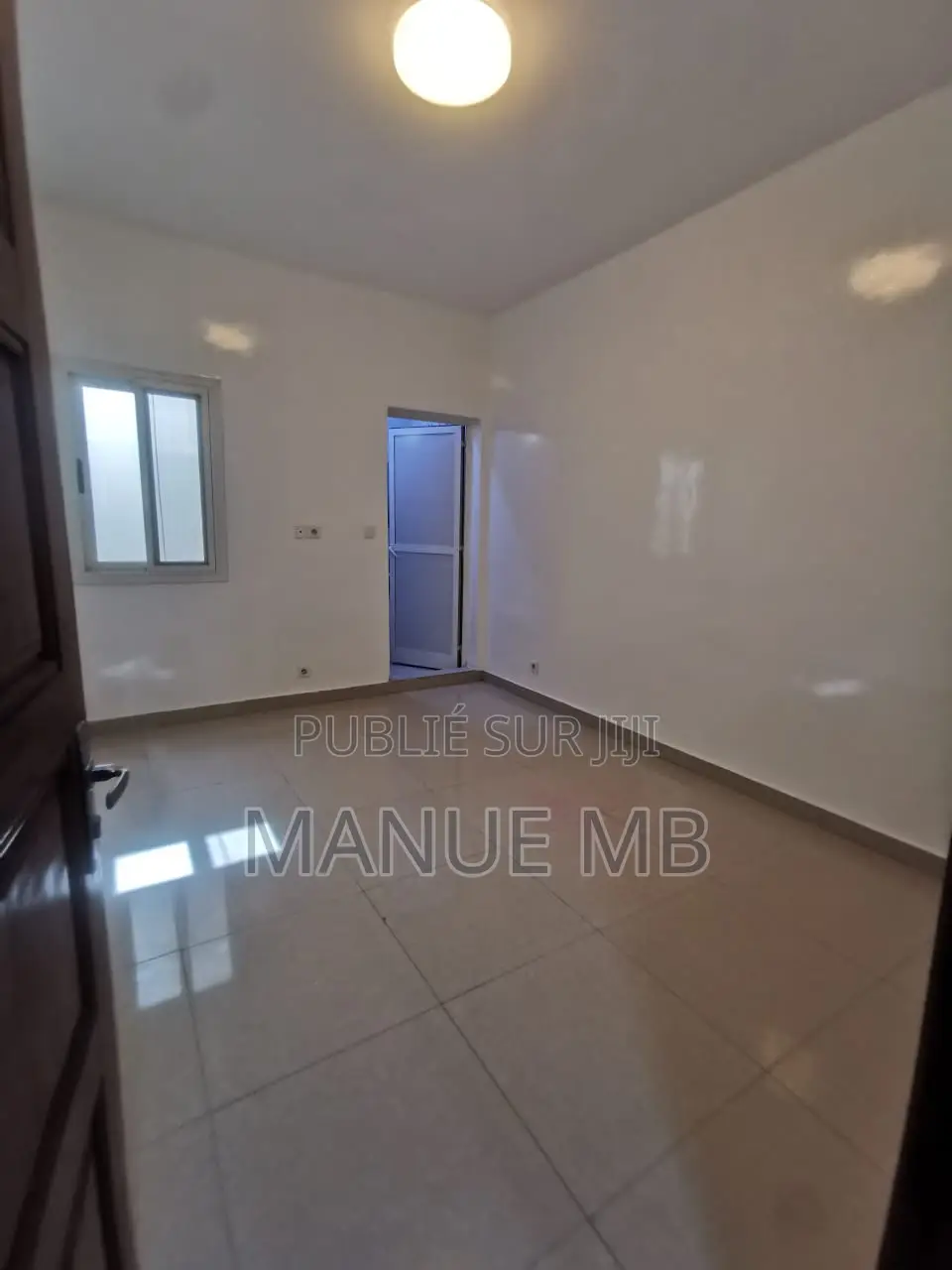 2chbre Appartement dans Patricia, Dieuppeul-Derklé à Louer
