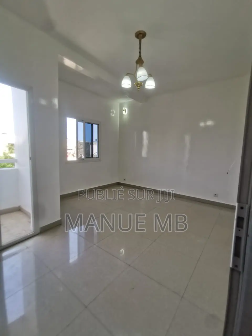 2chbre Appartement dans Patricia, Dieuppeul-Derklé à Louer