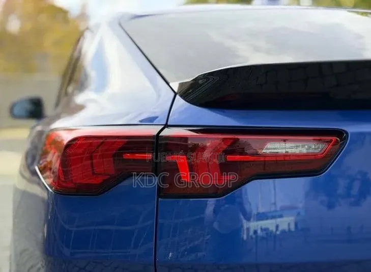 BMW iX 2024 Bleu