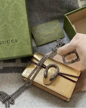 Marque Gucci 22cm Disponible