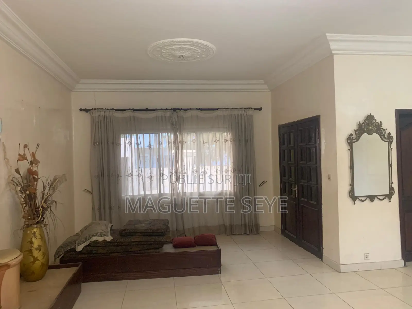 6chbre Maison dans Magui Immo, Biscuiterie à Vendre