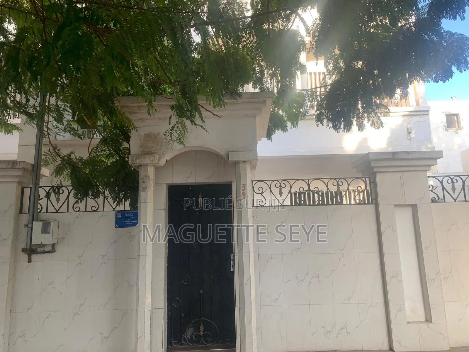 6chbre Maison dans Magui Immo, Biscuiterie à Vendre