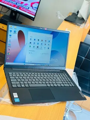 Nouveau Ordinateur portable Lenovo V15-IIL 4GB Intel SSD 256GB