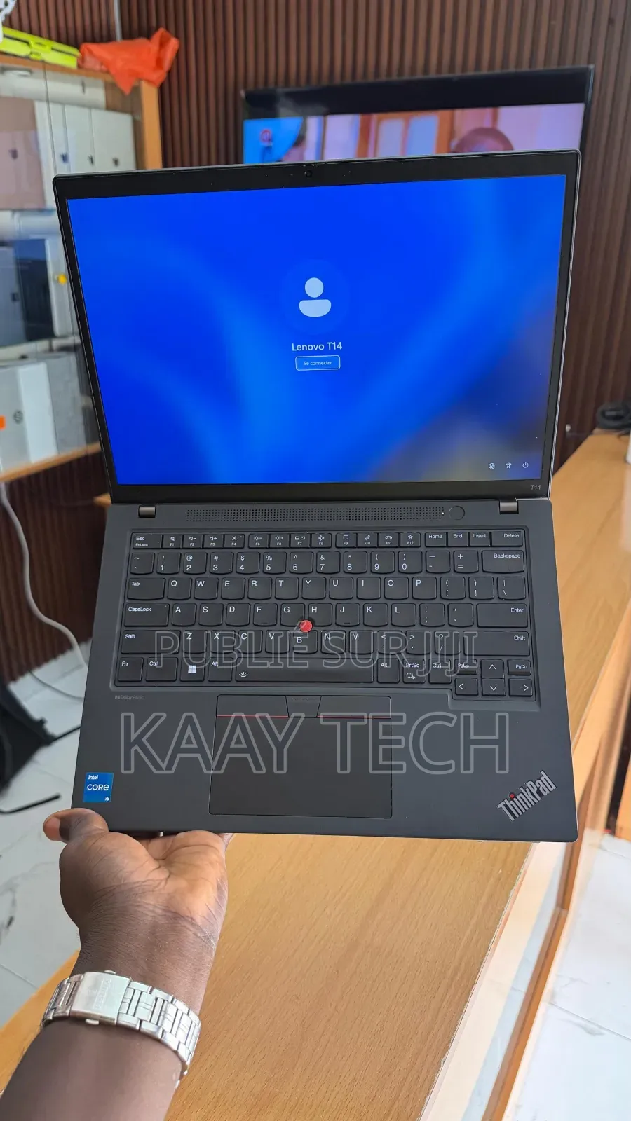 Nouveau Lenovo ThinkPad T14 G4 16GB Intel Core i5 SSD 512GB