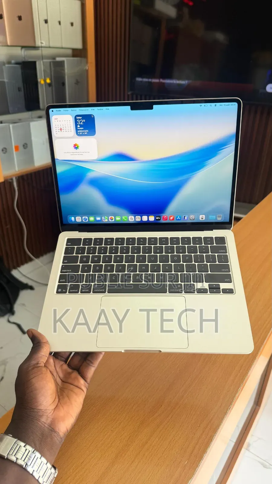 Nouveau Apple MacBook Air 2025 M4 16GB Apple M4 SSD 256GB