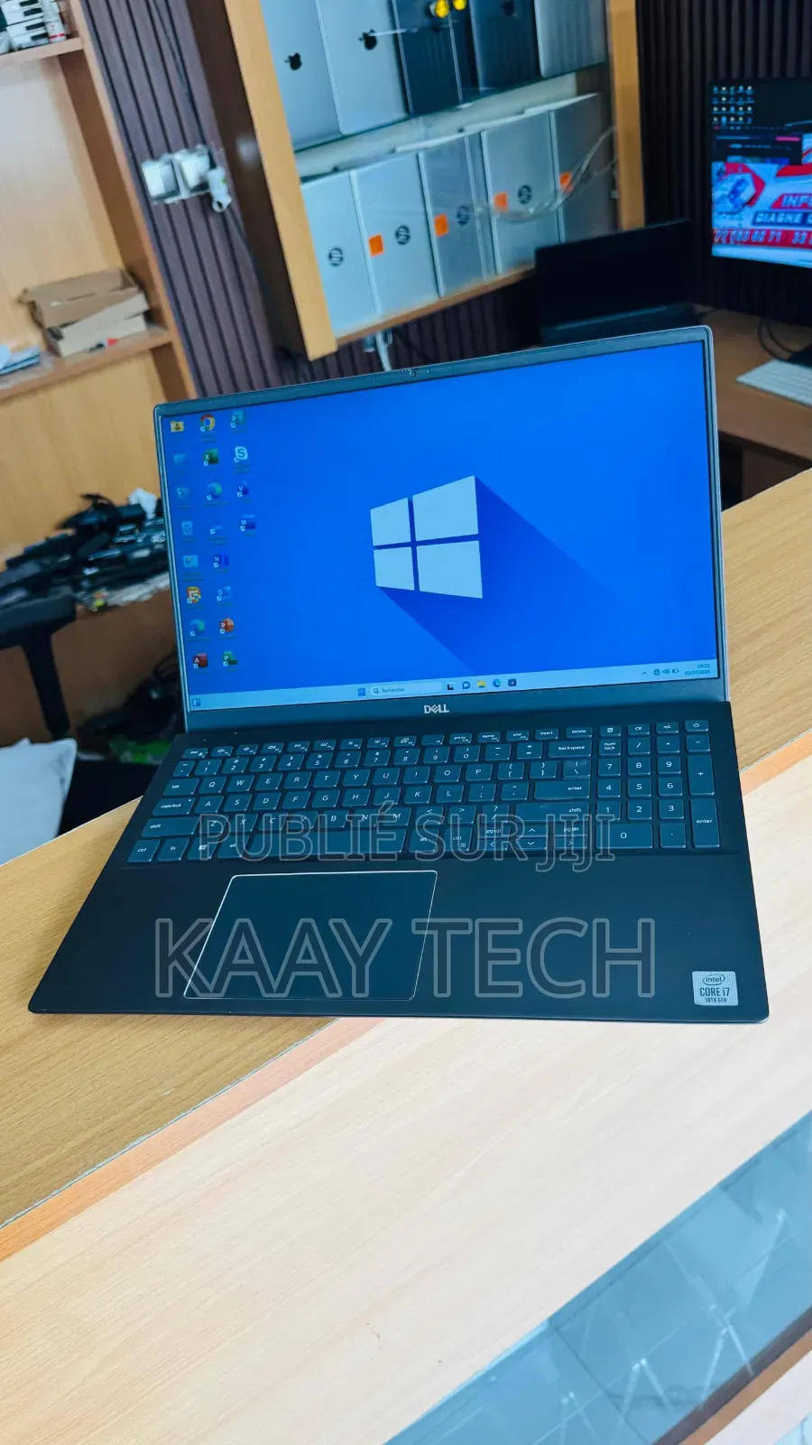 Ordinateur portable Dell Vostro 15 5501 16GB Intel Core i7 SSD 512GB