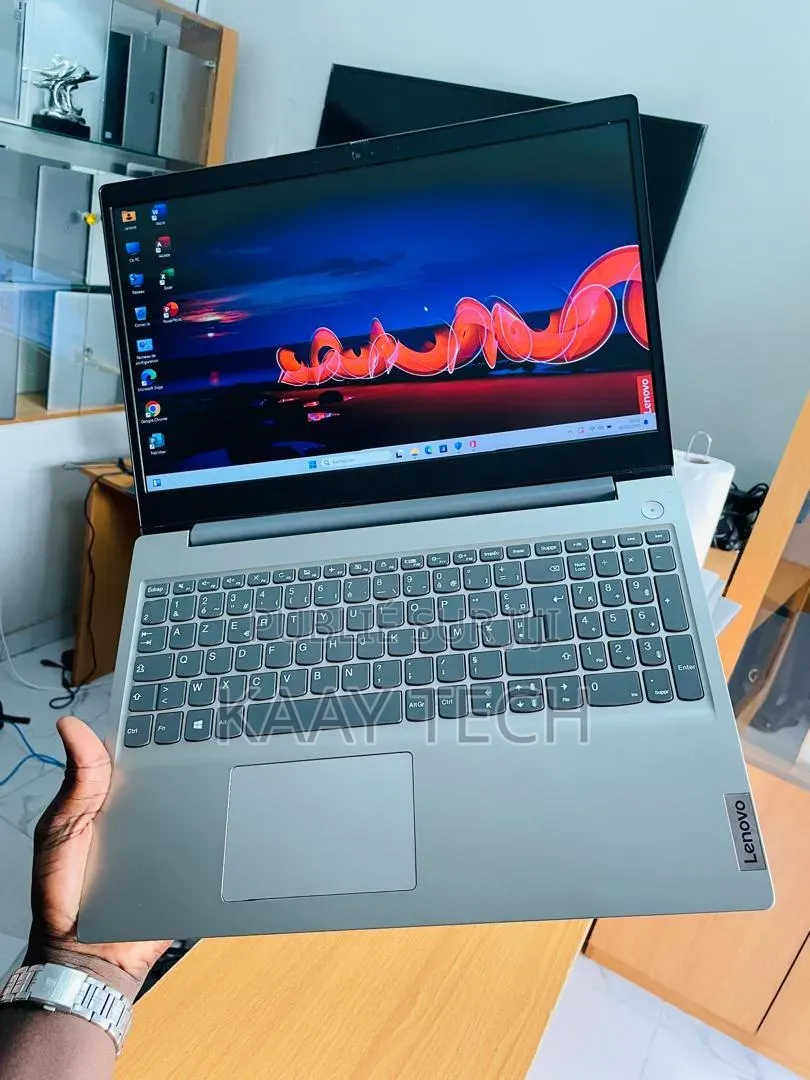 Nouveau Ordinateur portable Lenovo IdeaPad S145 8GB Intel HDD 500GB