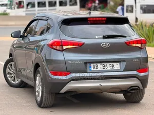 Hyundai Tucson 2018 Gris