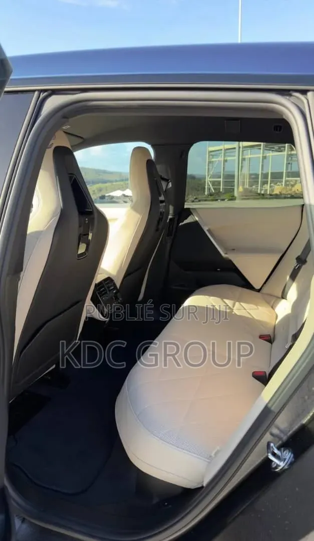 BMW iX 2024 Bleu