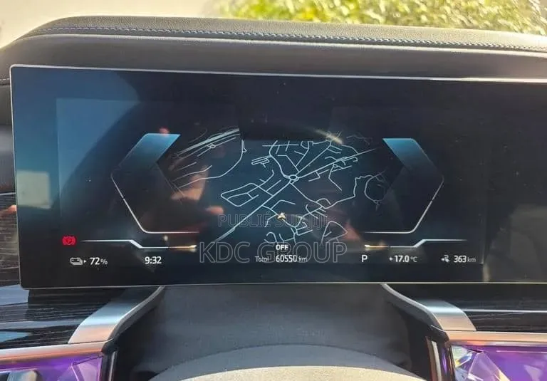 BMW i7 2023 Gris