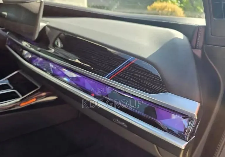 BMW i7 2023 Gris