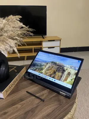 Nouveau Lenovo ThinkPad X380 Yoga 8GB Intel Core i5 SSD 256GB
