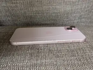 Apple iPhone 15 Plus 128 GB Rose
