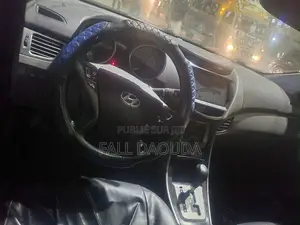 Hyundai Elantra 2013 Bleu