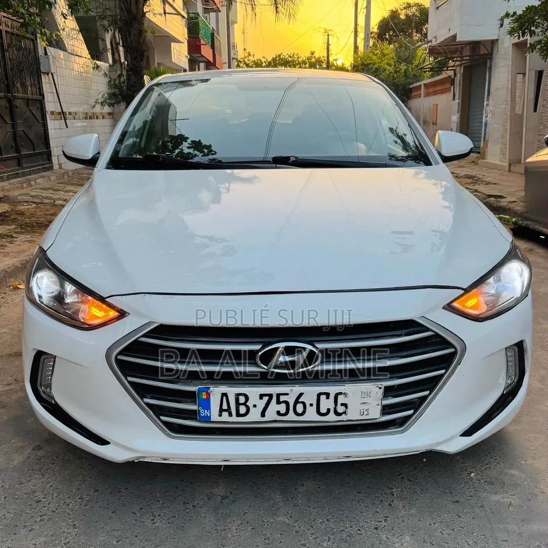Hyundai Elantra 2017 Blanc