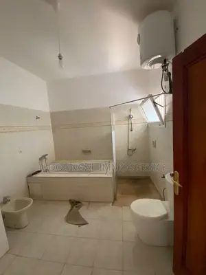 5chbre Maison de ville / Terrasse dans Mermoz Sacré-Cœur à Louer