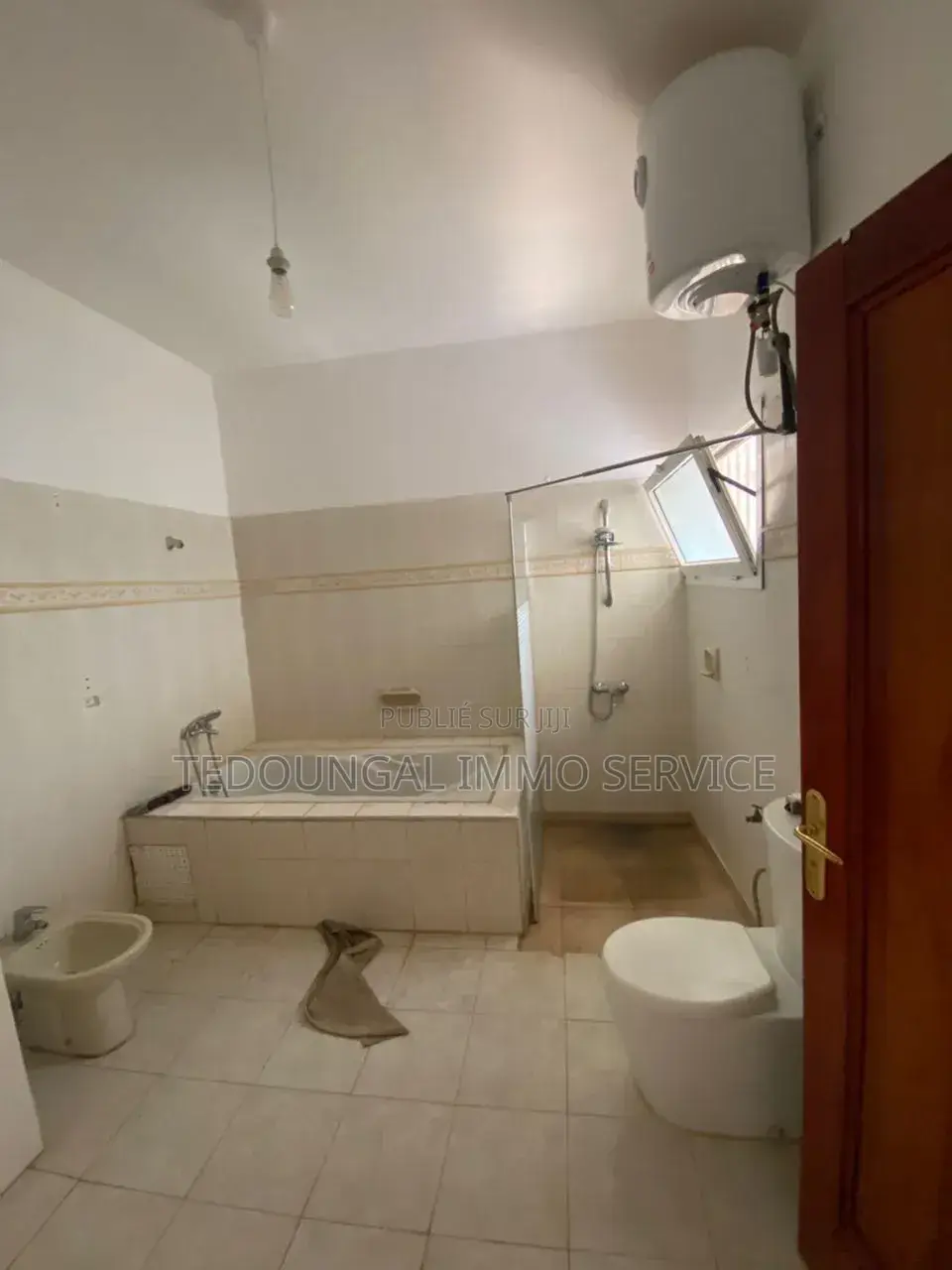 5chbre Maison de ville / Terrasse dans Mermoz Sacré-Cœur à Louer