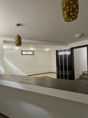 6chbre Villa dans Almadis, Almadies à Louer