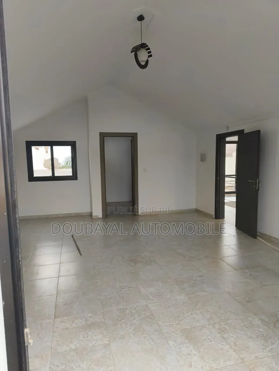 6chbre Villa dans Almadis, Almadies à Louer
