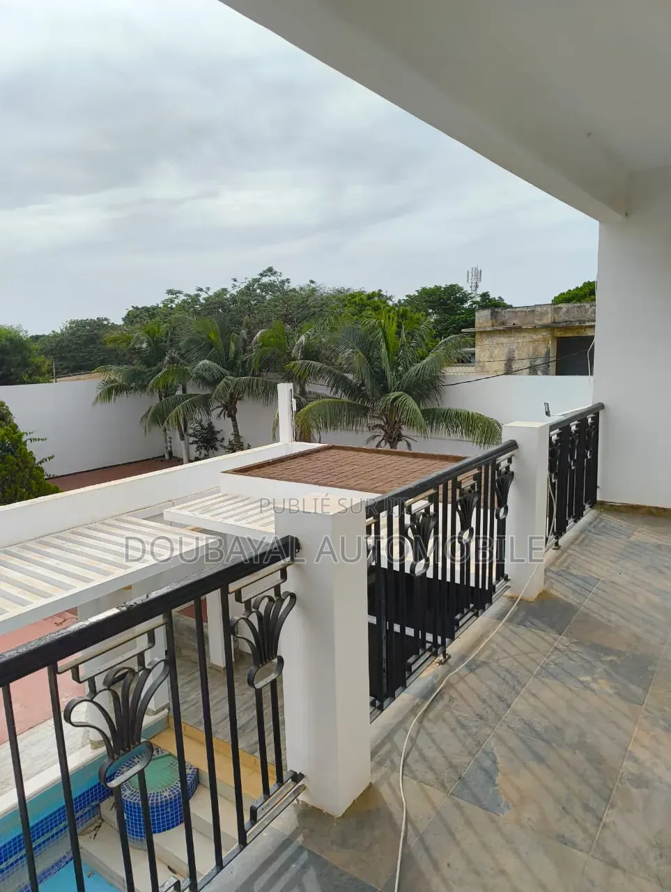 6chbre Villa dans Almadis, Almadies à Louer