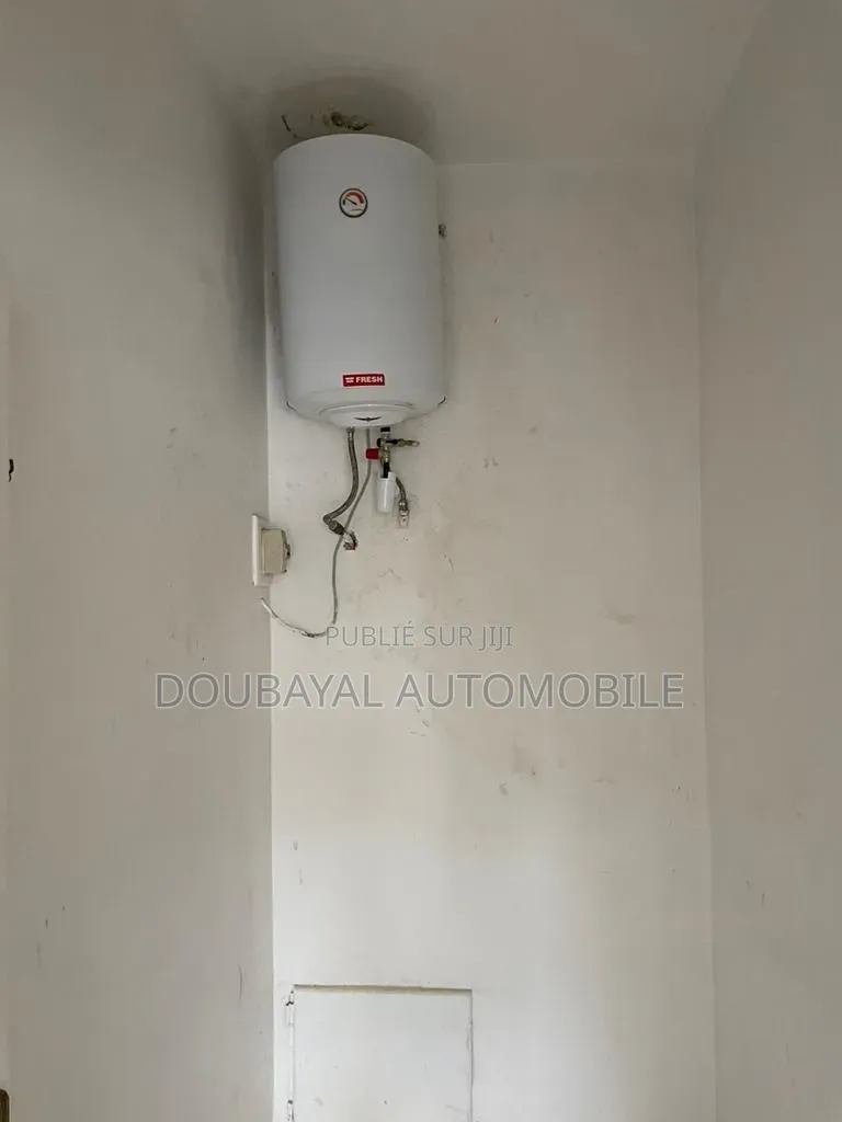 3chbre Villa dans Almadis, Almadies à Louer