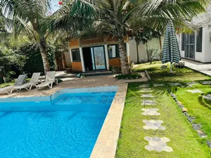 Villa À Louer Almadis