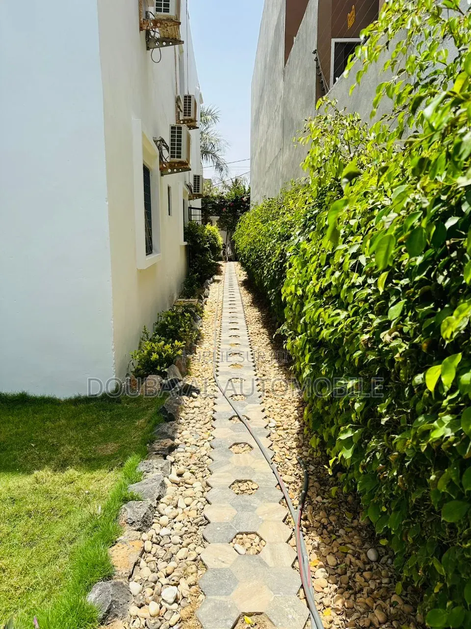 Villa À Louer Almadis