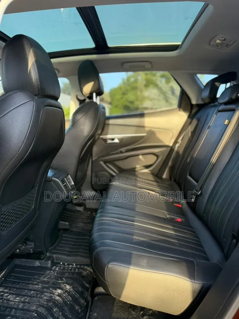 Peugeot 408 2018 Marron