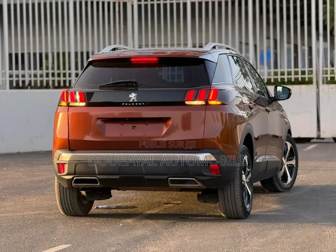 Peugeot 408 2018 Marron