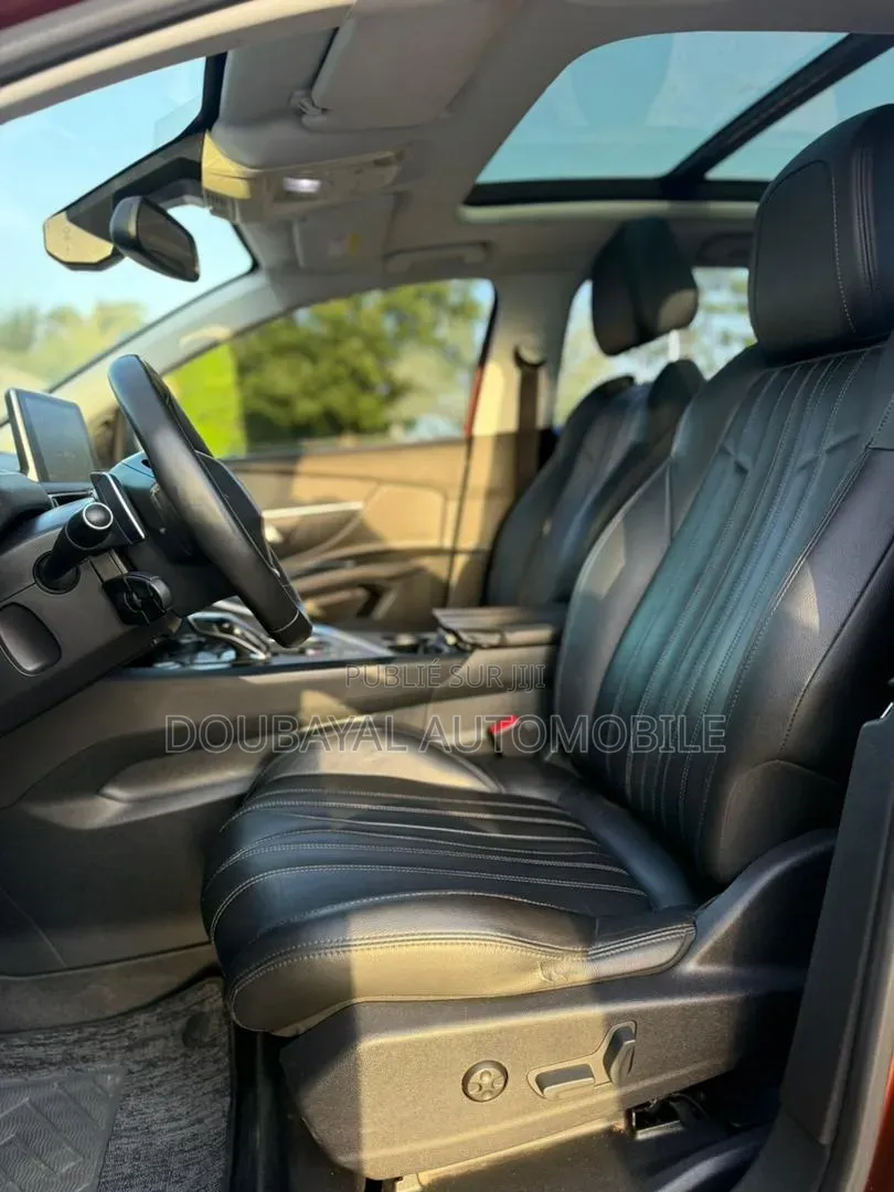 Peugeot 408 2018 Marron