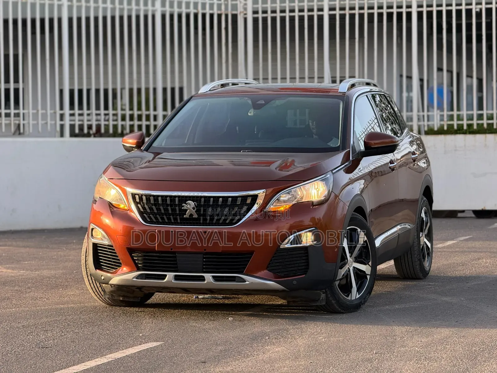 Peugeot 408 2018 Marron
