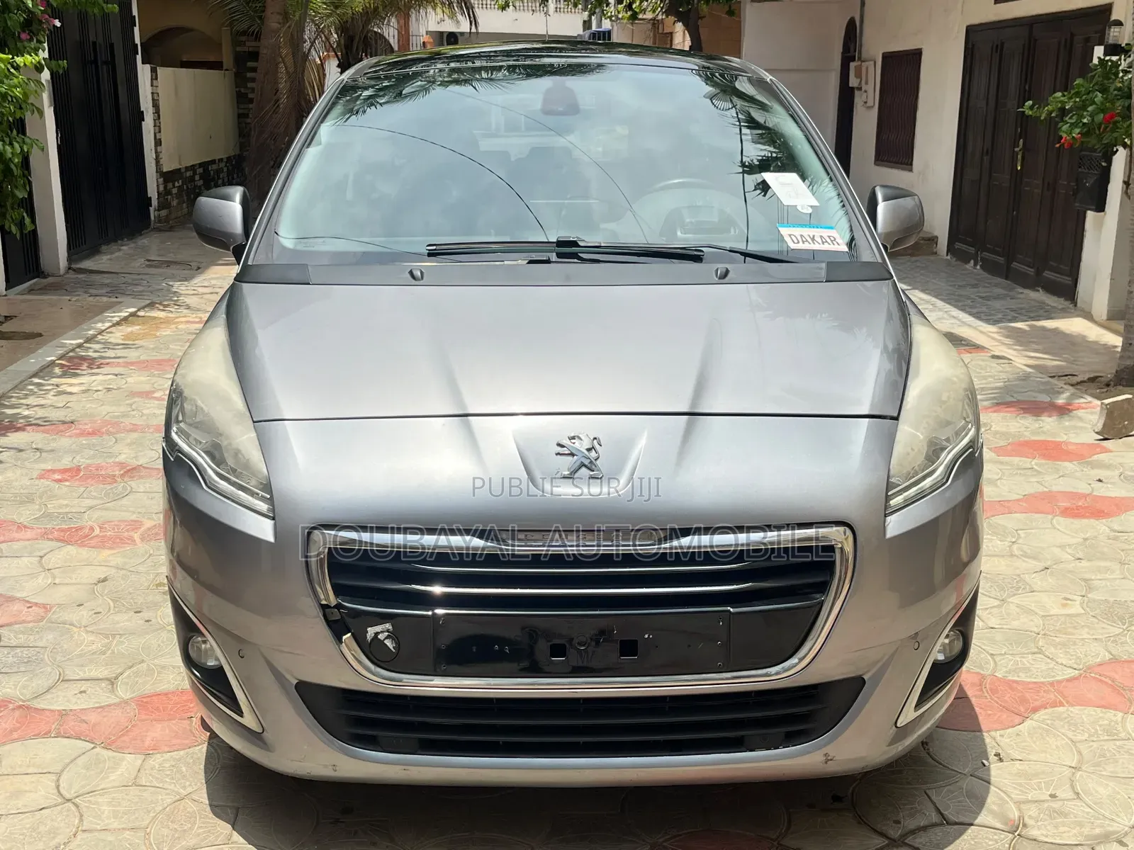 Peugeot 5008 2016 Gris