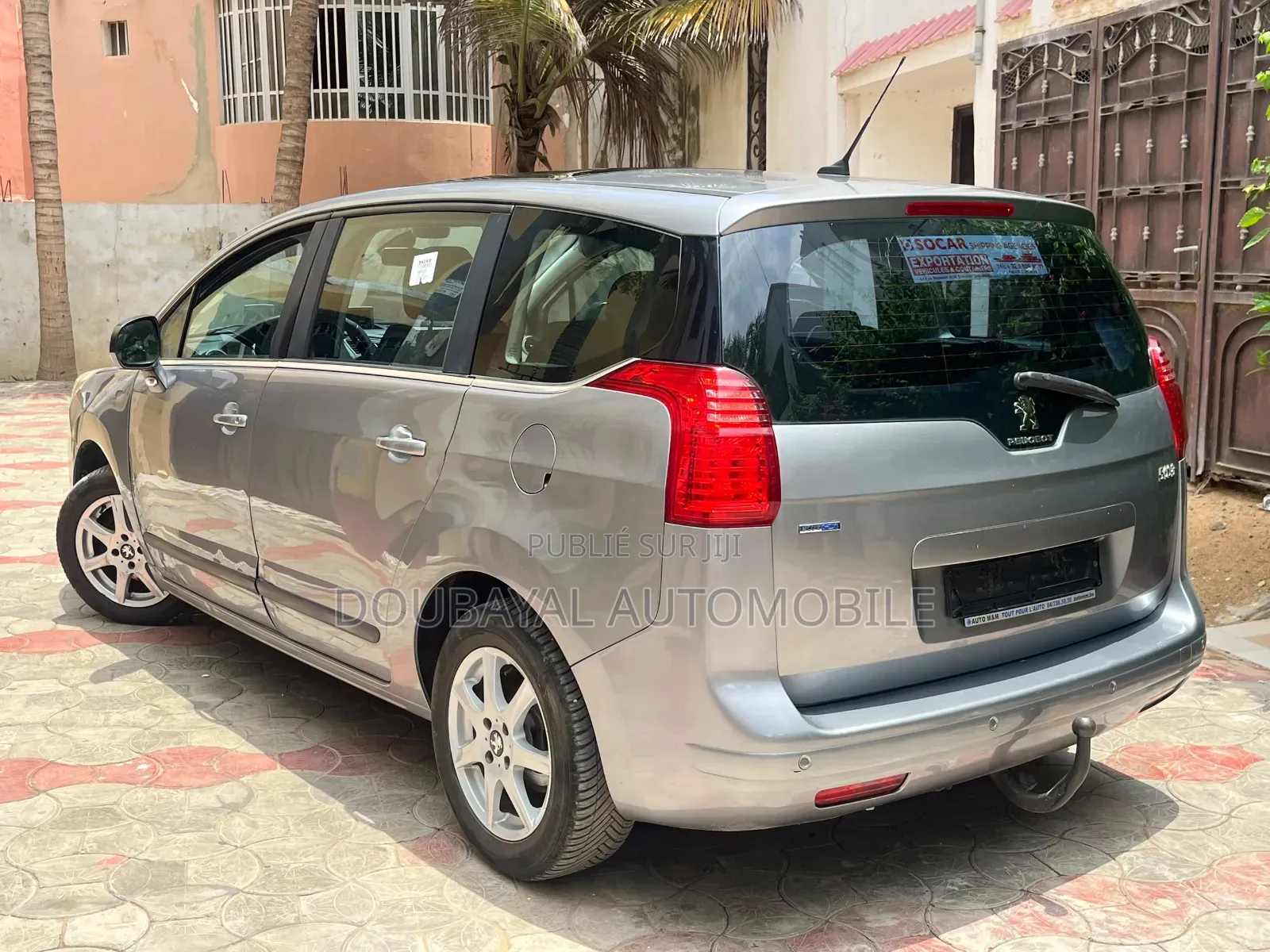Peugeot 5008 2016 Gris