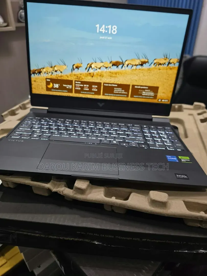 Nouveau Ordinateur portable HP Victus 15 16GB Intel Core i5 SSD 512GB