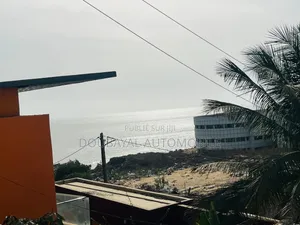 6chbre Villa dans Villa À Louer, Almadies à Louer