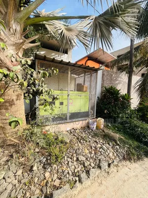 6chbre Villa dans Villa À Louer, Almadies à Louer