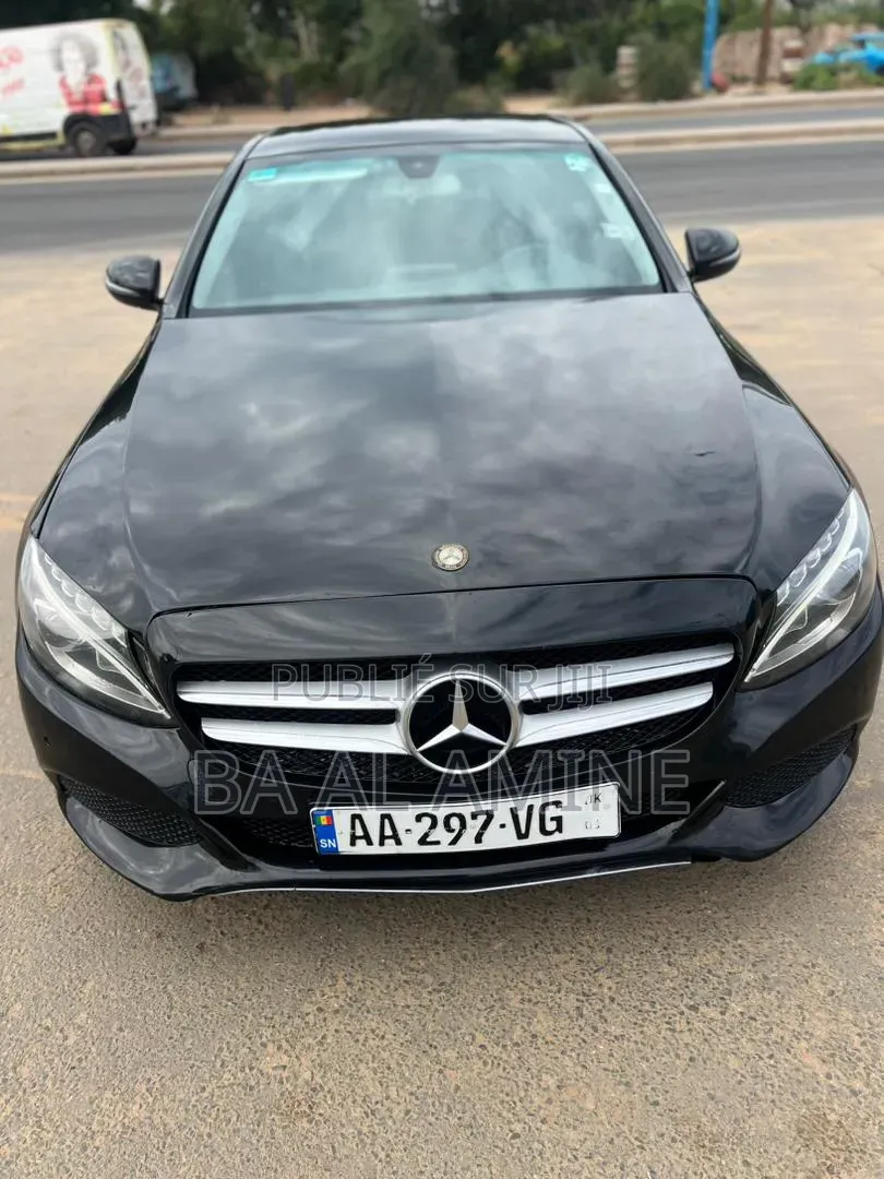 Mercedes-Benz C300 2016 Noir
