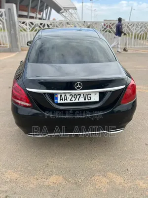 Mercedes-Benz C300 2016 Noir