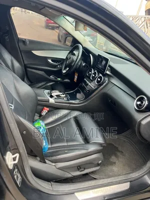 Mercedes-Benz C300 2016 Noir