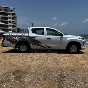 Mitsubishi L200 2020 Blanc