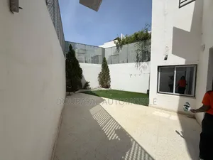 4chbre Villa dans Villa À Louer Vdn, Mermoz Sacré-Cœur à Louer