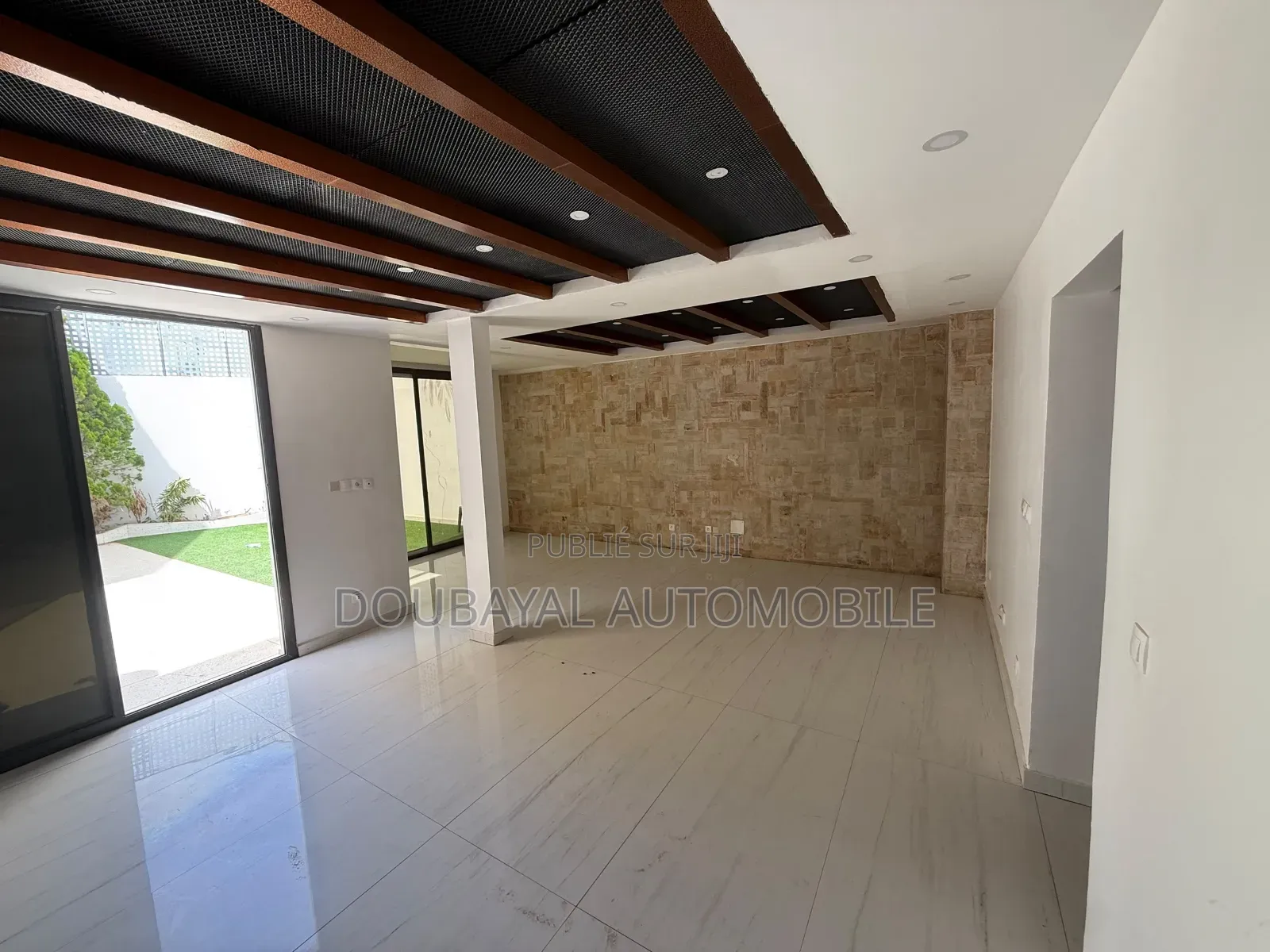 4chbre Villa dans Villa À Louer Vdn, Mermoz Sacré-Cœur à Louer