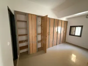 4chbre Villa dans Villa À Louer Vdn, Mermoz Sacré-Cœur à Louer