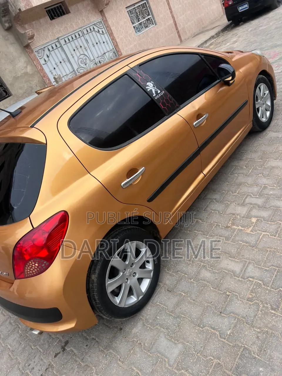 Peugeot 207 2011 Doré