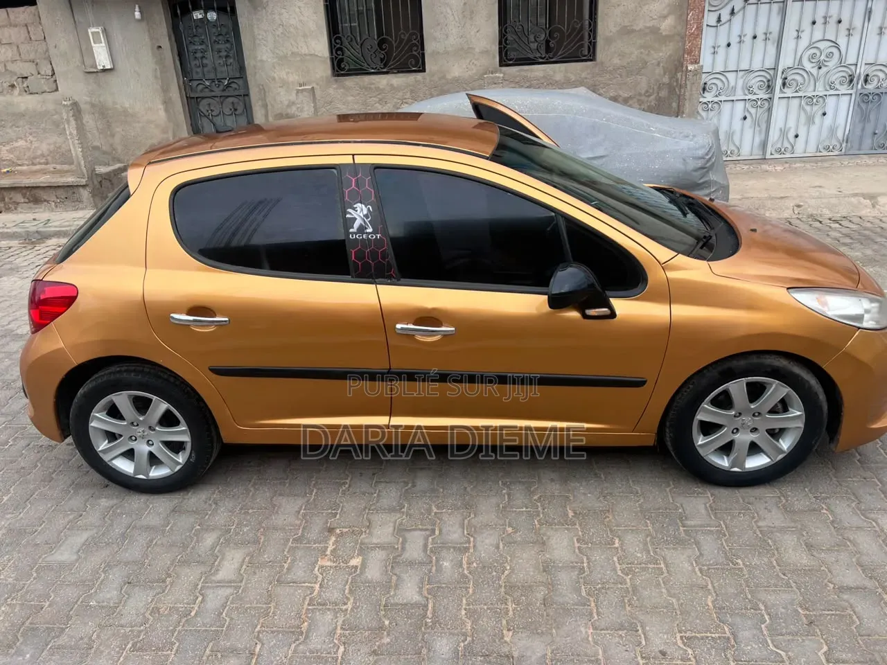 Peugeot 207 2011 Doré