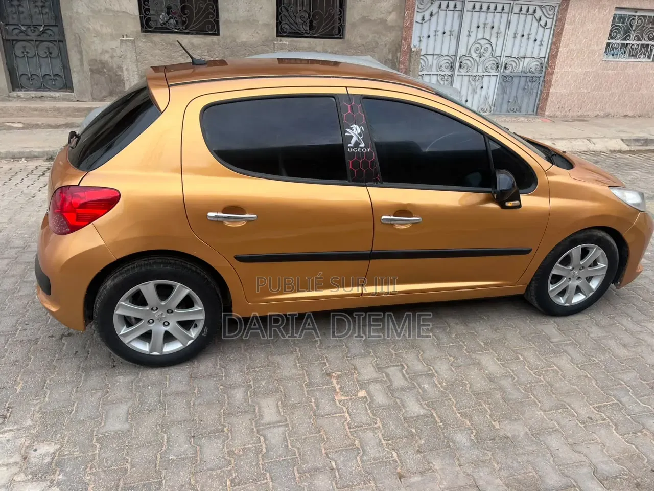 Peugeot 207 2011 Doré