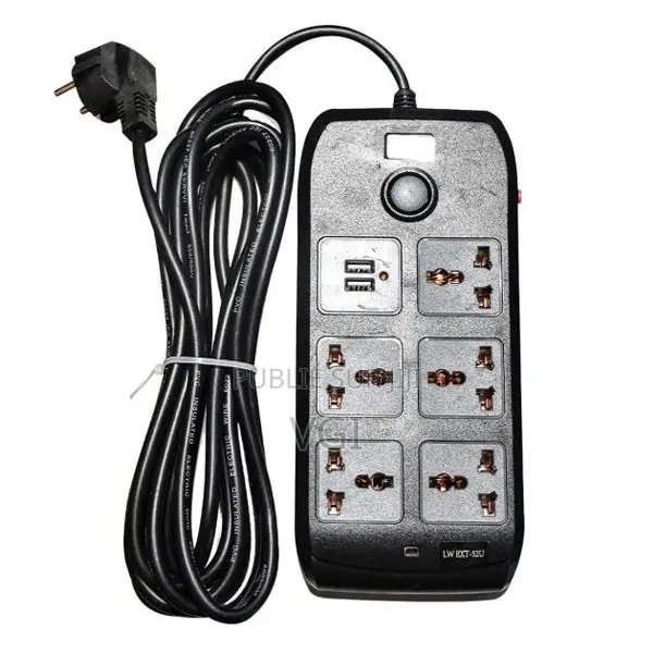 Surge LW EXT‐52U 3 M – Multiprise 5 Prises Universelles + 2 Ports USB