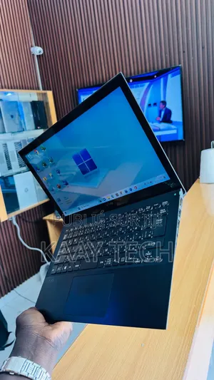 Ordinateur portable Sony VAIO SVJ20236SN 8GB Intel Core i7 SSD 256GB