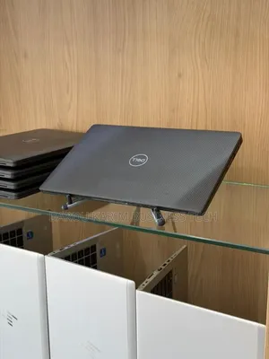 Nouveau Dell Latitude 7420 16GB Intel Core i7 SSD 512GB